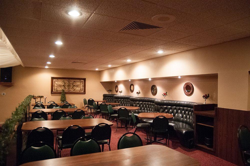 לונגוויו The Monticello Hotel מראה חיצוני תמונה