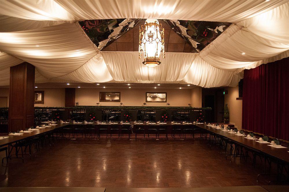 לונגוויו The Monticello Hotel מראה חיצוני תמונה